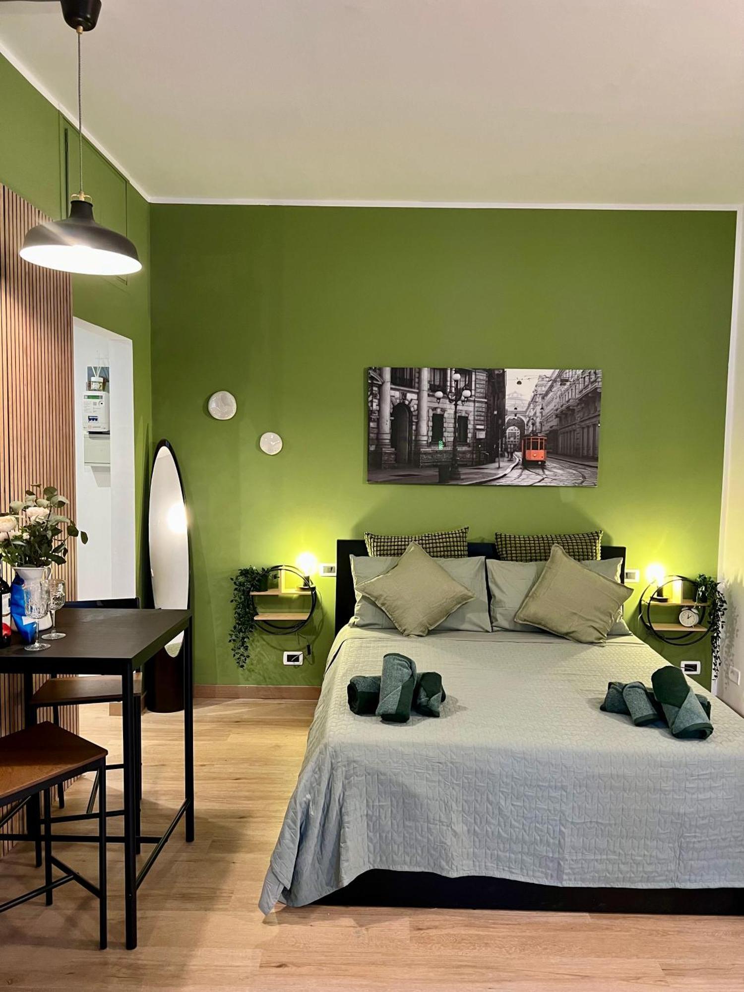 La Bella Charme 3 Km Away From Duomo/ Netflix & Wi-fi Included * Mailand