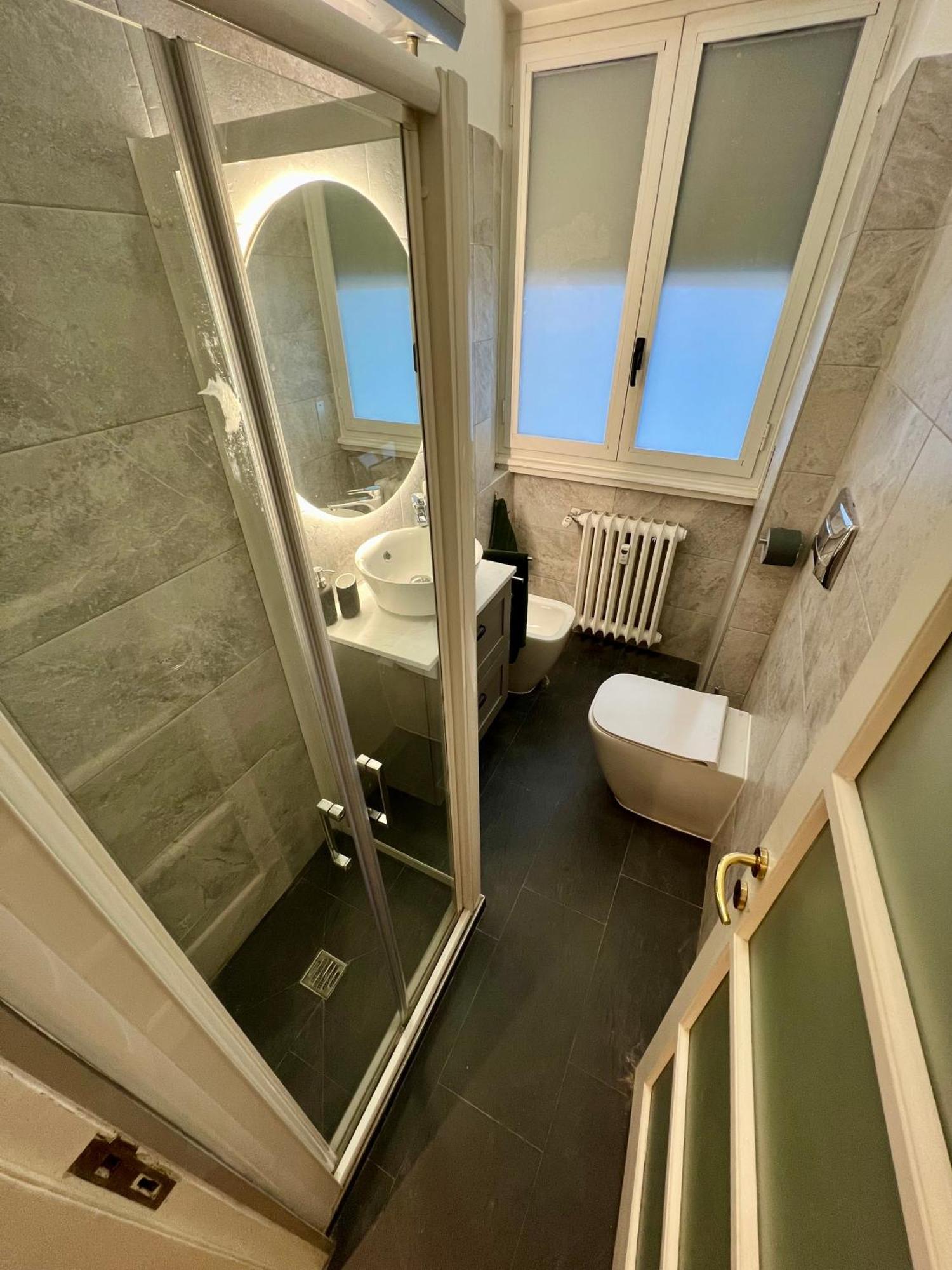 La Bella Charme 3 Km Away From Duomo/ Netflix & Wi-fi Included Mailand